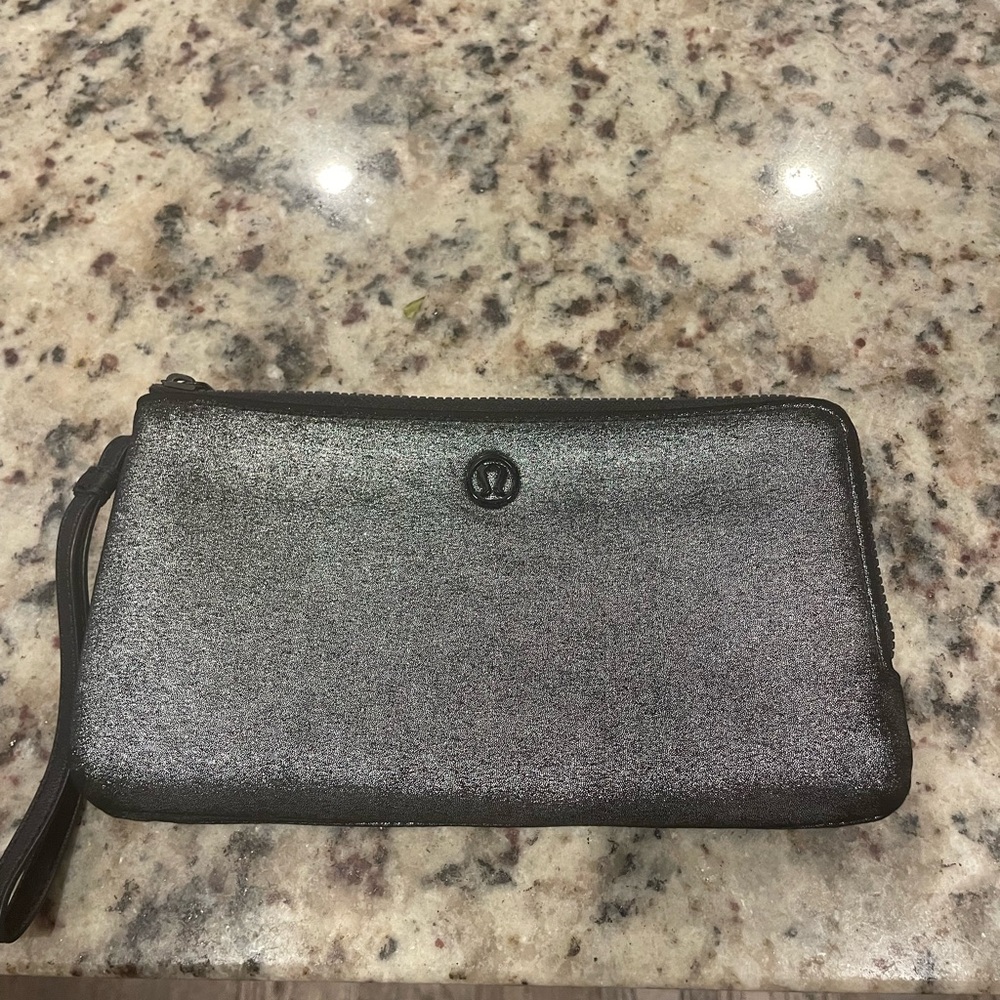 Lululemon Metallic Wristlet Wallet Clutch